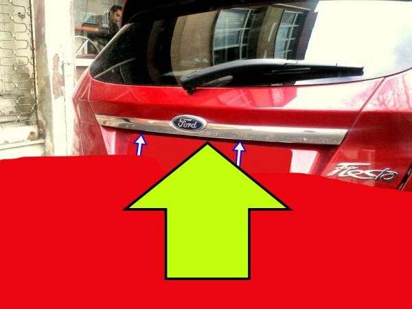 FİESTA BAGAJ ÇİTASI KROM 2009 2010 2011 2012 2013 2014 2015 2016