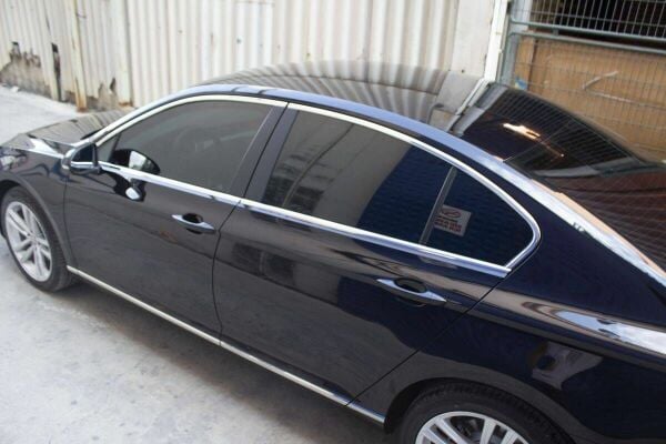 B8.5 CAM ÇİTASI ÇERÇEVESİ 8 PARÇA KROM 2019 2020 2021 2022 2023