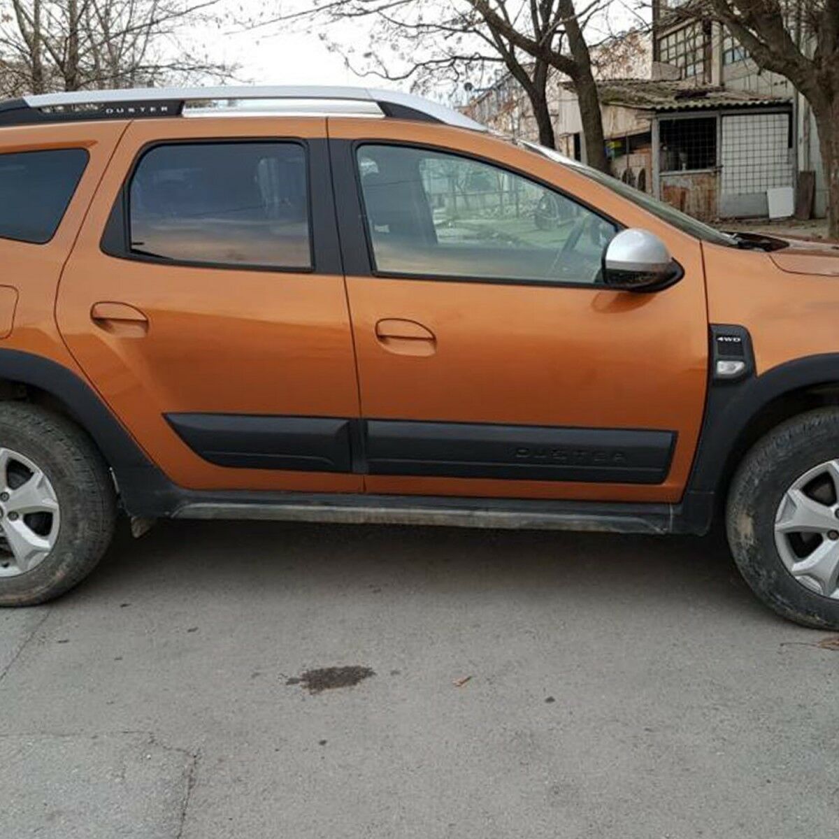 Dacia Duster Dodik ÇAMURLUK KAPI KOMPLE SET 2018 2019 2020 2021 2022 2023 2024 SİYAH