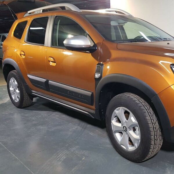 Dacia Duster Dodik ÇAMURLUK KAPI KOMPLE SET 2018 2019 2020 2021 2022 2023 2024 SİYAH