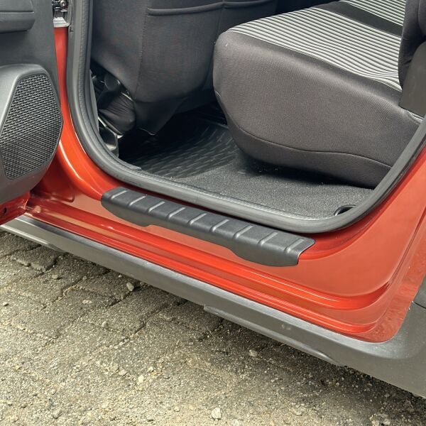 JOGGER ARACA ÖZEL 4 PARÇA KAPI EŞİĞİ PLASTİK 2022 2023 2024 2025 2026