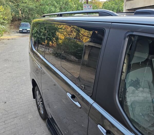 TRANSPORTER KOMBİ KISA ŞASE 2025 2026 2027 PORTBAGAJ TAVAN ÇITASI SİYAH