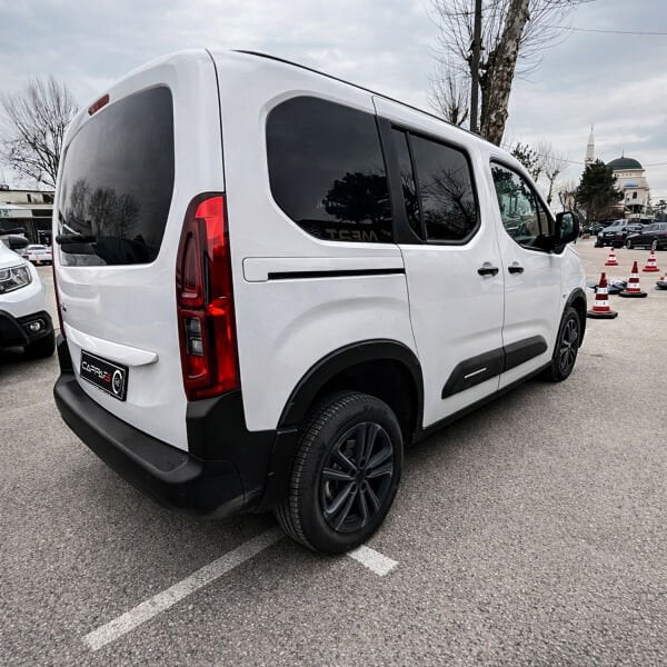TOYOTA PROACE CİTY MAKYAJLI KASA İÇİN UYUMLU ARACA ÖZEL ÇAMURLUK KAPLAMA DODİK 8 PARÇA 2026 2027 2028