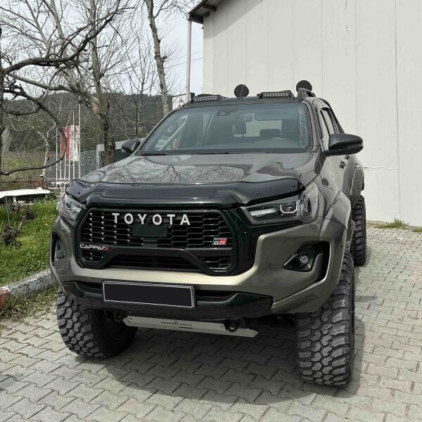 TOYOTA HİLUX İLE UYUMLU KAPUT RÜZGARLIĞI 2021 2022 2023 2024